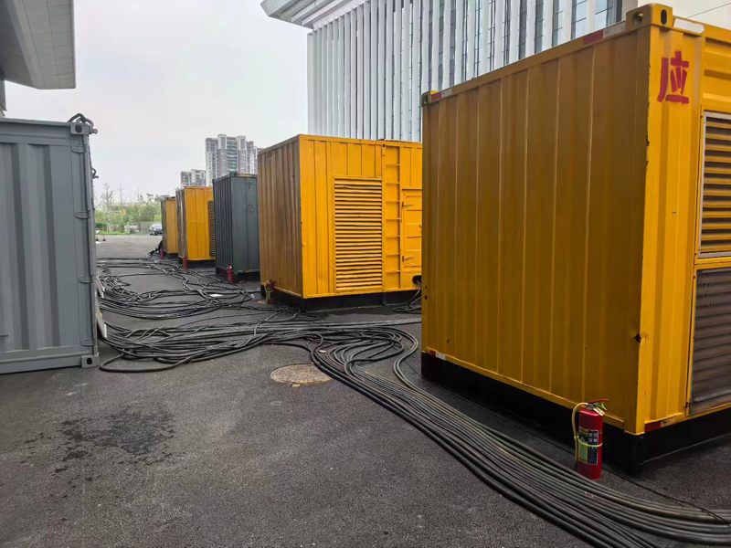 双河不同季节柴油发电机组保养有哪些注意事项？