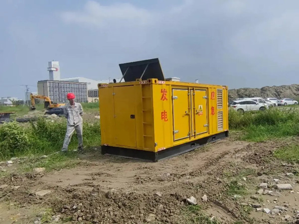 双河200KW柴油发电机机组每小时的油耗量受哪些因素影响?